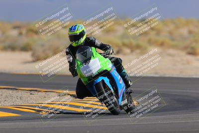 media/Oct-08-2022-SoCal Trackdays (Sat) [[1fc3beec89]]/Turn 16 (125pm)/